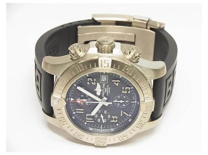 BREITLING Avenger Bandit Titanium E1338310/M534 Uomo Argento - vista 17