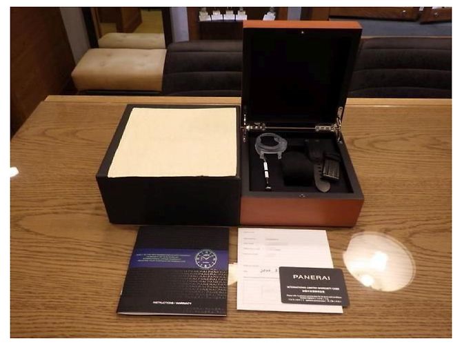PANERAI Luminor Base 8 DAY'S 44 MM Ref.PAM00915 Originalware Herren Silber - Ansicht 17