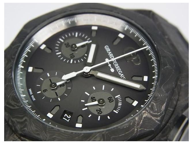 Autre Marque GIRARD PERREGAUX Laureato Absolute Chronograph 8Tech 81060-41-3222-1CX Uomo Argento - vista 3