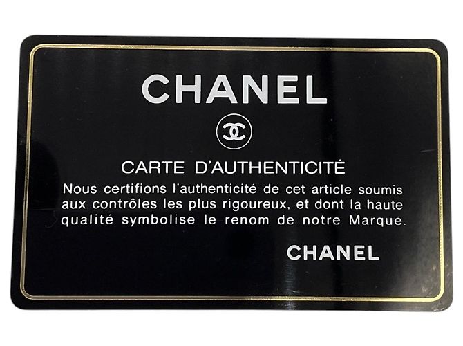 Borsa a pochette Chanel in Lucite nera / crema decorata con camelia e perle con tracolla a catena Nero - vista 11