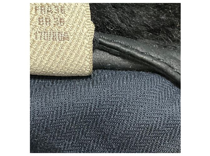Giacca in pelle Burberry Brit nera foderata in shearling con cappuccio bordato di pelliccia Nero - vista 6