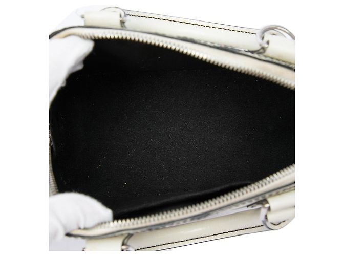 Borsa Satchel Louis Vuitton Epi Chain Flower Alma BB Bianca Bianco - vista 4