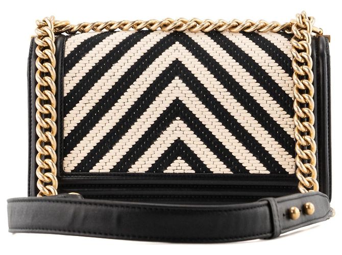 CHANEL - Borsa a tracolla Boy Chanel in tela chevron beige e nera Nero - vista 3