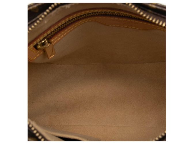 Bolso de hombro Louis Vuitton Monogram Looping MM Marrón Castaño - vista 4