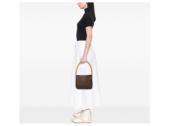 Bolso de hombro Louis Vuitton Monogram Looping MM Marrón Castaño - vista 6