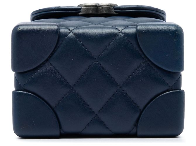 Borsa a tracolla Chanel Mini CC Trunk in pelle di vitello matelassé blu - vista 3