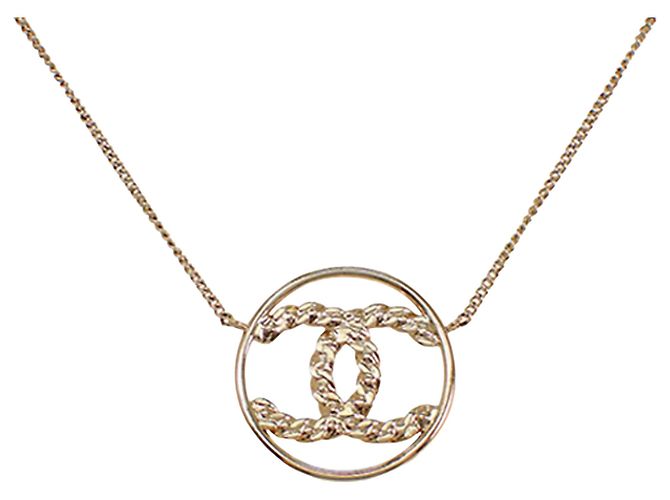 Collana con pendente rotondo Chanel CC placcato oro e strass D'oro - vista 3