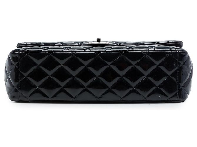 Borsa a tracolla Chanel Maxi Classic Double Flap in vernice nera Nero - vista 3
