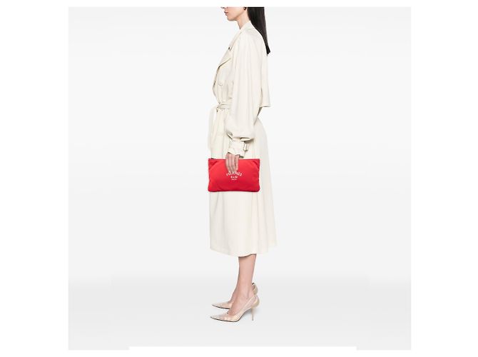 Custodia Hermès Neobain Medium in neoprene rosso - vista 6