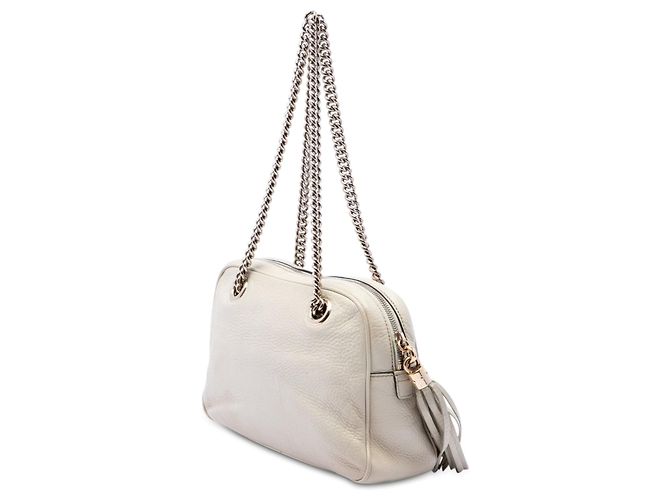 Borsa a tracolla Gucci Soho in pelle bianca con catena e zip Bianco - vista 2