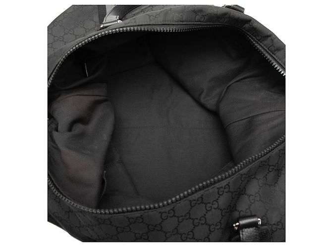 Borsa Duffle Gucci XL GG in nylon nero con banda Web - vista 4