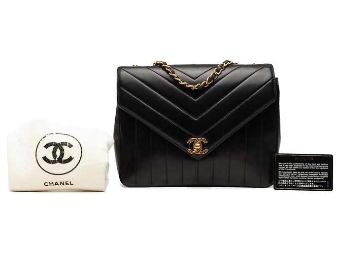 Borsa a tracolla Chanel Small Chevron in pelle d'agnello con patta a busta nera Nero - vista 8