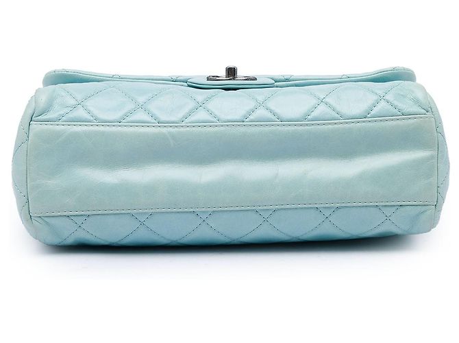 Borsa a tracolla Chanel Coco Soft Flap Large in pelle di vitello invecchiata matelassé Blu - vista 3