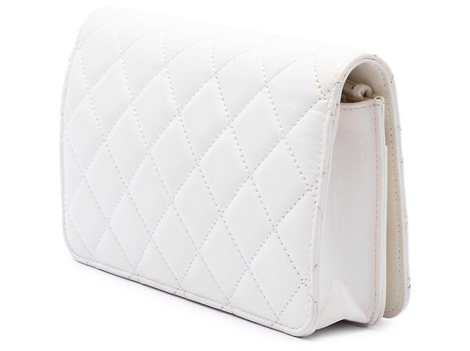 Borsa a tracolla Chanel CC Wallet On Chain in vitello chevron stropicciato bianca Bianco - vista 2