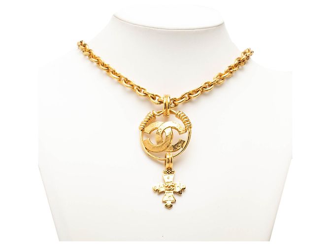 Collana con pendente a croce Chanel CC placcata oro D'oro - vista 5