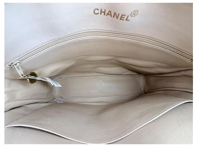 Chanel Chevron Tassel Camera Flap Bag (1994-1996) Beige - view 16
