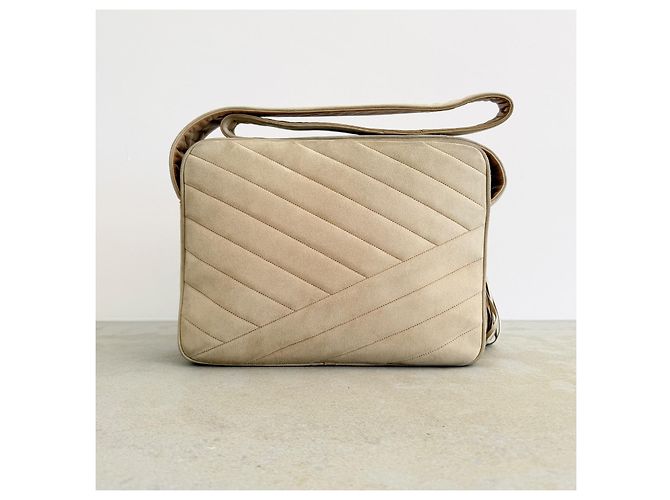 Chanel Chevron Tassel Camera Flap Bag (1994-1996) Beige - view 5