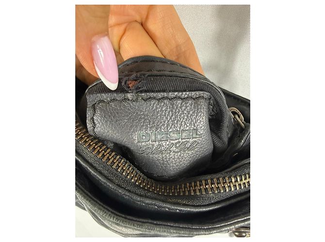 Autre Marque Borsa a tracolla in pelle Diesel Black Gold con decorazioni Nero - vista 8