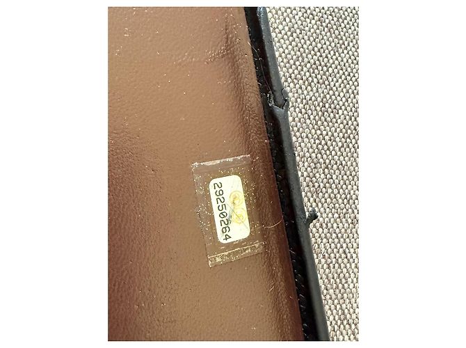 Chanel Handyhülle aus schwarzem Steppleder - Ansicht 7