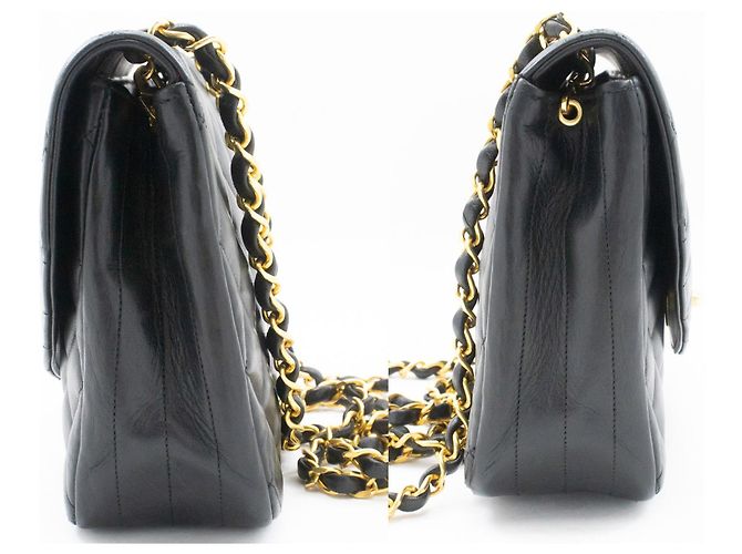Bolsa de Ombro com Corrente Meia Lua CHANEL Tiracolo Preta Matelassê com Aba Preto - vista 5