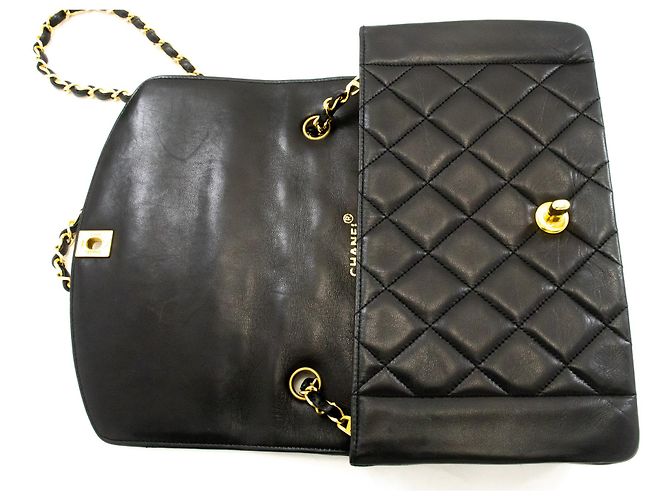 Borsa a tracolla CHANEL Diana Flap con catena in pelle d'agnello matelassé nera Nero - vista 11