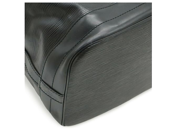 Borsa a tracolla Louis Vuitton Noe Nero - vista 3