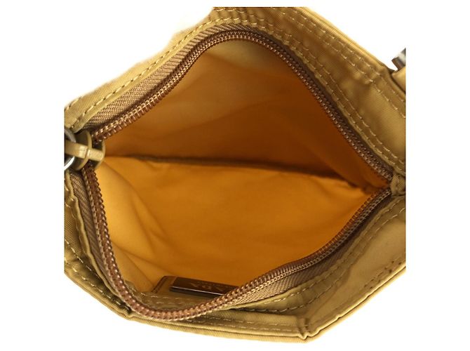 Bolsa de ombro Prada Tessuto com logótipo triangular Marrom Bege - vista 9