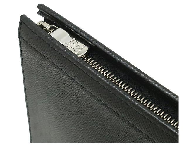 Louis Vuitton Pochette Voyage MM Schwarz - Ansicht 4