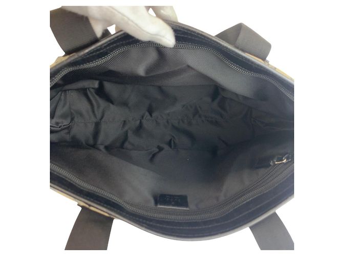 Borsa Tote Gucci GG Canvas Nero - vista 8