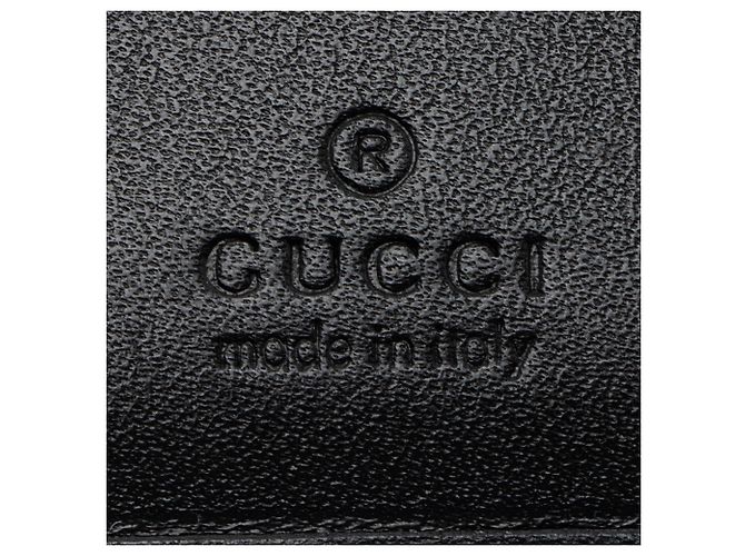 Carteira Trifold GG Marmont em Couro Matelassé Gucci Preto - vista 6