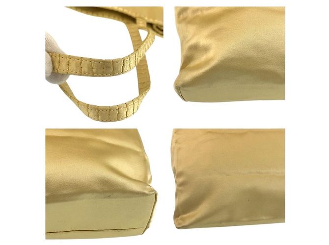 Saco tote Prada em cetim amarelo - vista 5