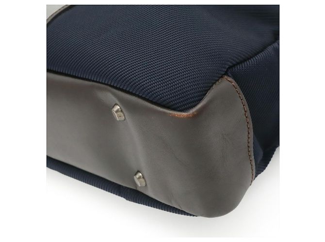 Cartella Burberry in nylon blu - vista 3