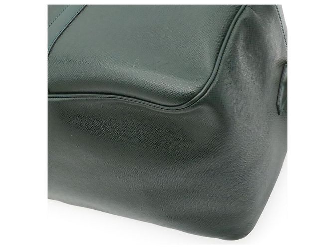 Bolsa Boston Louis Vuitton Kendall PM Verde - vista 3