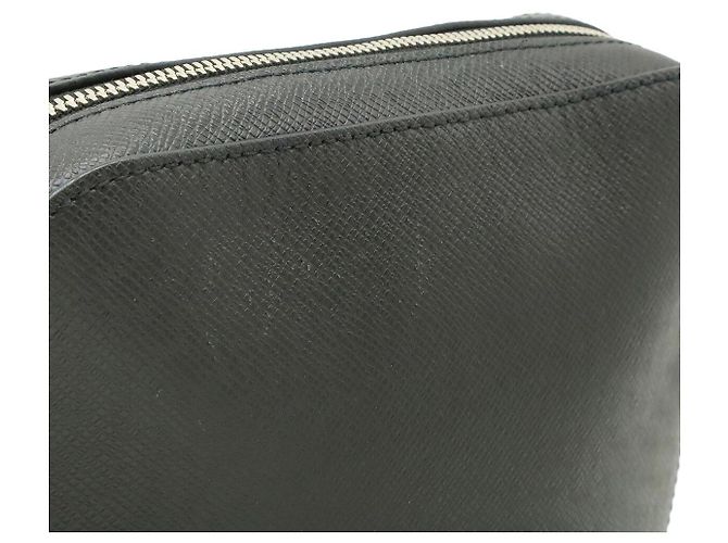 Sac à épaule Louis Vuitton Anton Pochette Gris - vue 7
