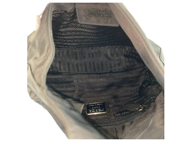 Sac à épaule Prada Tessuto avec logo triangle Noir - vue 9