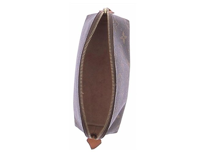Louis Vuitton Necessaire in pelle marrone - vista 7
