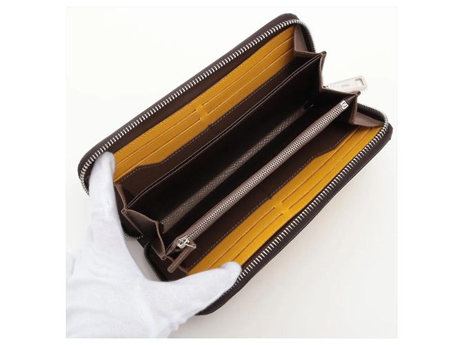 Fendi Zucca Zip-Around Wallet Brown - view 3
