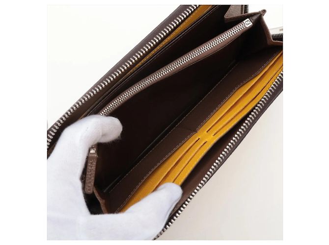 Fendi Zucca Zip-Around Wallet Brown - view 6