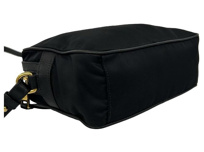 Mini borsa a tracolla Prada in nero - vista 7