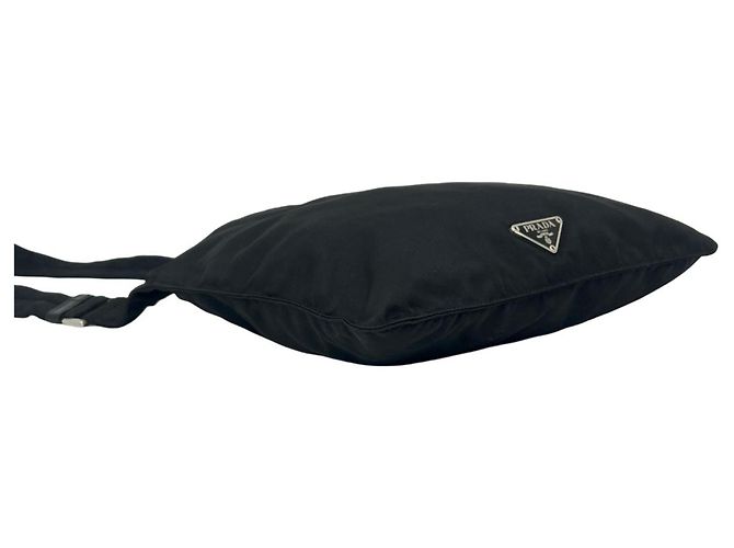 Prada Schultertasche mit Dreiecks-Logo-Plakette Schwarz - Ansicht 7
