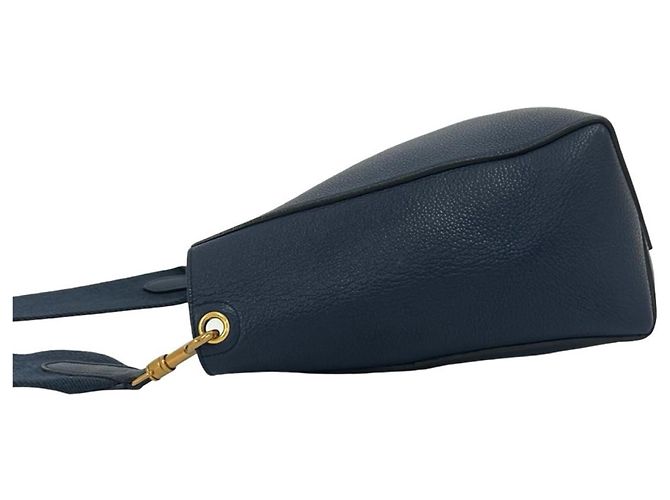 Céline Borsa a tracolla in pelle Celine Sangle Bucket Small Blu navy - vista 5