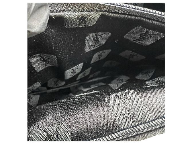 Borsa a tracolla 2-Way in pelle con logo traforato Yves Saint Laurent YSL Nero - vista 10