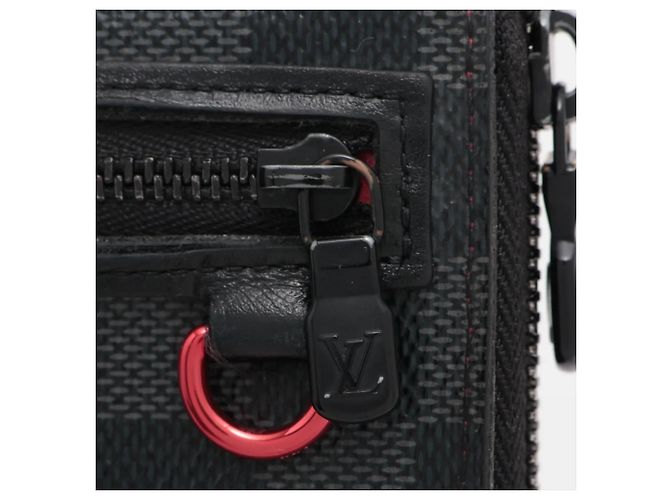 Portefeuille Utility Zippy Louis Vuitton Damier Graphite Noir - vue 13