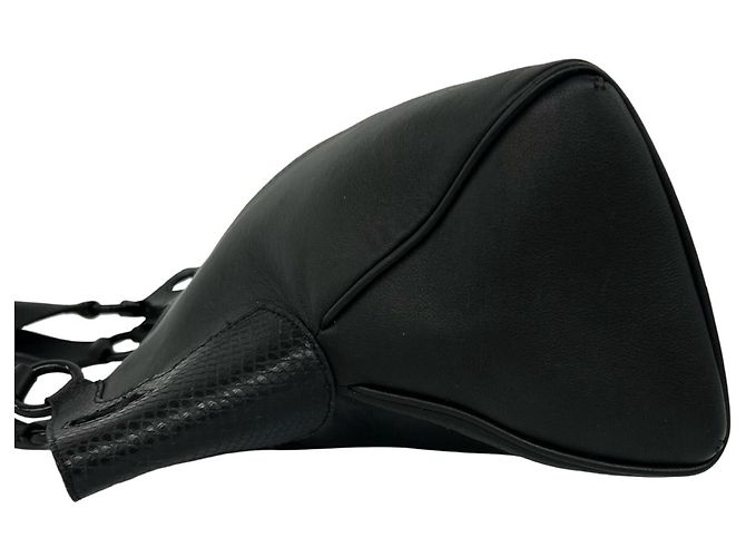 Cartier Marcello Handtasche aus Leder mit perforiertem Logo Schwarz - Ansicht 5