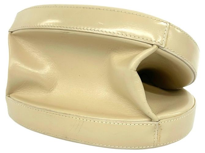 Loewe Vintage Anagram Mini Schultertasche aus Leder Beige - Ansicht 8