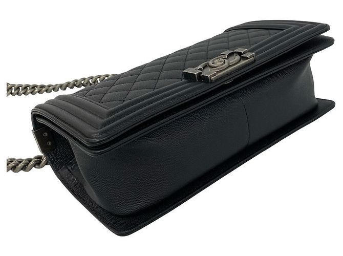 Borsa a tracolla Chanel Boy Chanel Coco Mark in pelle caviar con catena Nero - vista 7