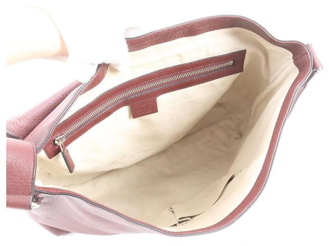 Borsa a tracolla Gucci in pelle Interlocking G Rosso Bordò - vista 7