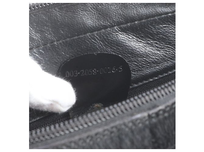 Borsa a tracolla Gucci in pelle di vitello nera Nero - vista 9