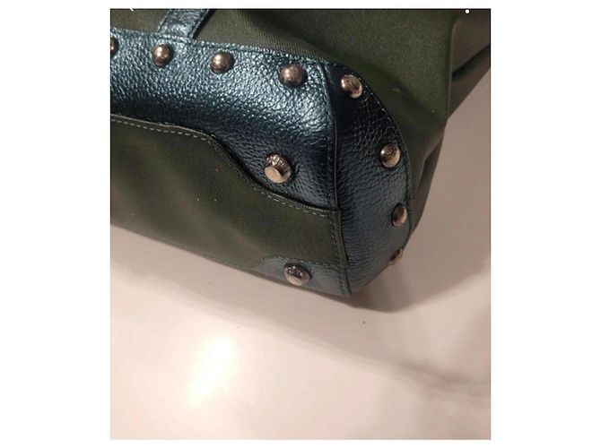 Autre Marque Borsa a mano Piero Guidi Linea Bold in pelle e tessuto tecnico - Verde Verde scuro - vista 3