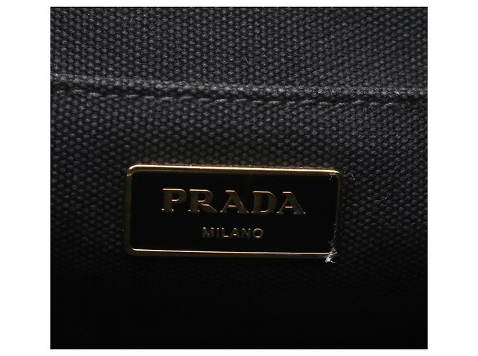 Tote Prada Canapa 2-Way Handtasche in Schwarz - Ansicht 8